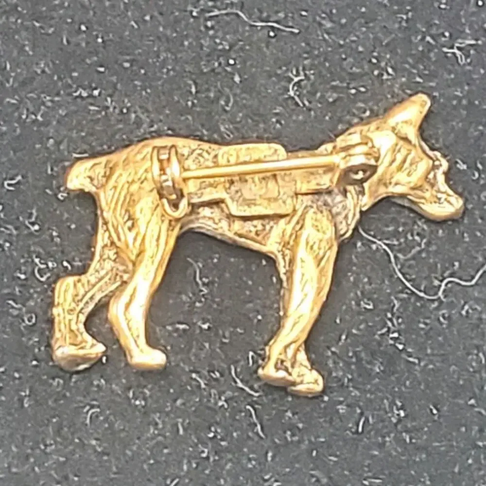 Terrier Gold Tone Vtg Unsigned 1